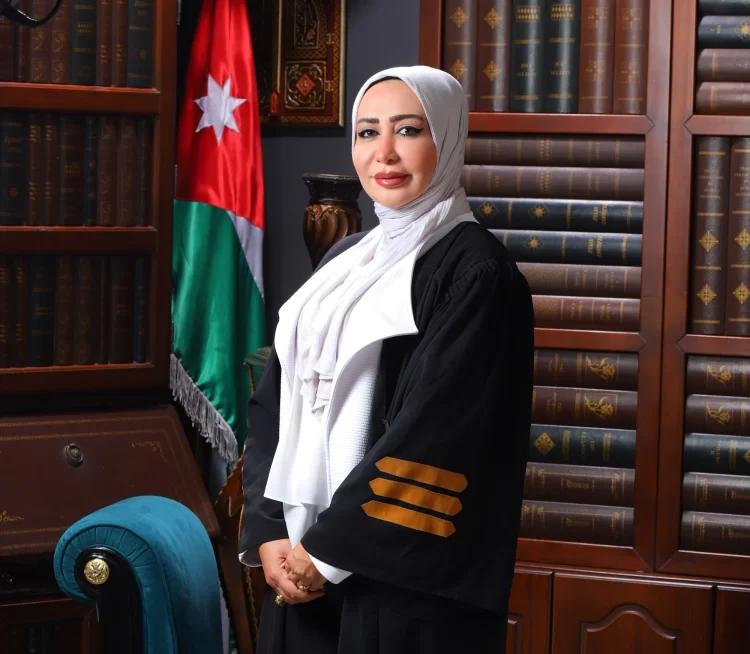 الدكتورة المحامية نادية أسعد محامية شرعية في عمّان